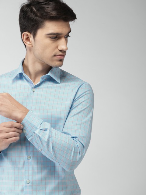 

INVICTUS Men Blue & Pink Slim Fit Checked Semiformal Shirt