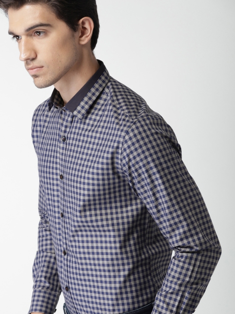 

INVICTUS Men Navy & Grey Slim Fit Checked Semiformal Shirt, Navy blue