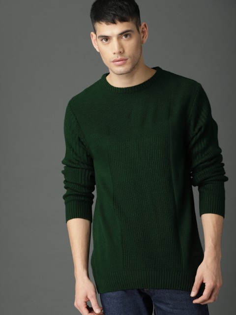 

Roadster Men Green Solid Pullover Sweater