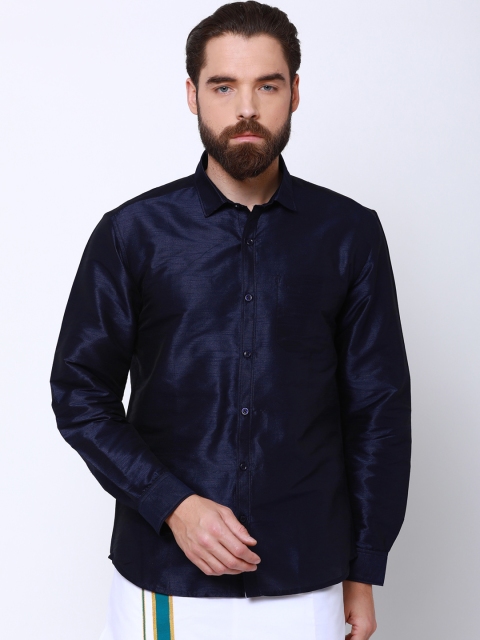 

Svanik Men Navy Blue Slim Fit Solid Party Shirt