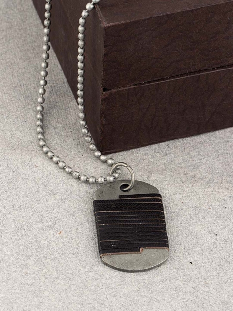 

Dare by Voylla Men Silver-Toned Pendant With Chain