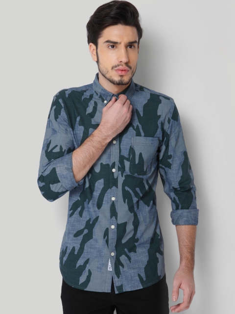 

ONLY & SONS Men Navy Blue & Green Regular Fit Camouflage Printed Casual Shirt