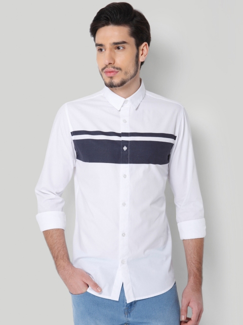 

ONLY & SONS Men White & Blue Slim Fit Striped Casual Shirt