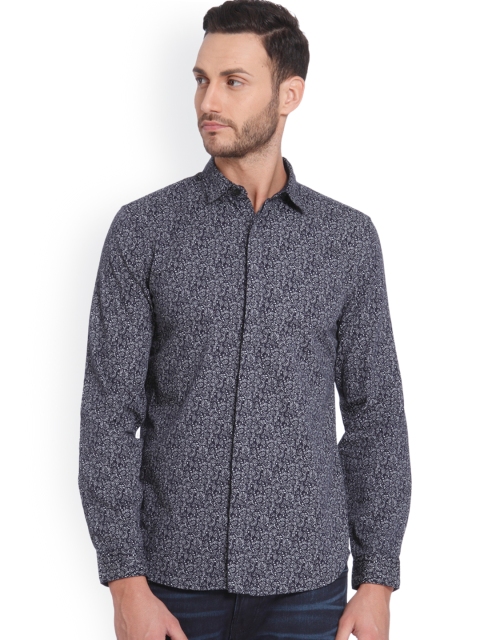 

ONLY & SONS Men Navy Blue Slim Fit Printed Casual Shirt