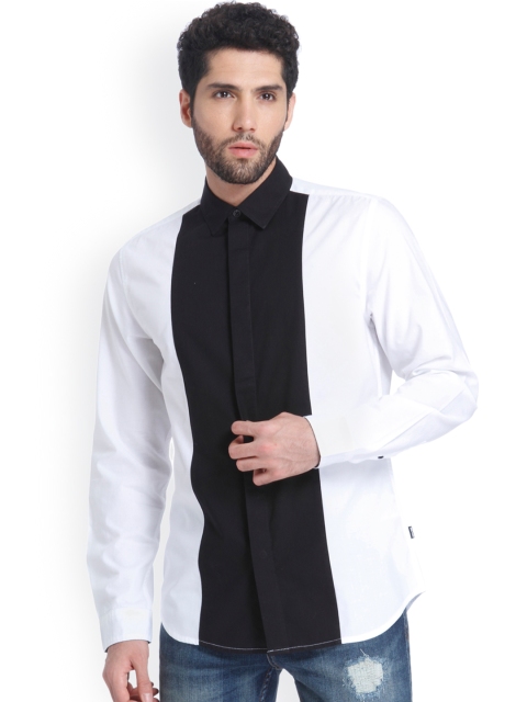 

ONLY & SONS Men White & Black Slim Fit Colourblocked Casual Shirt