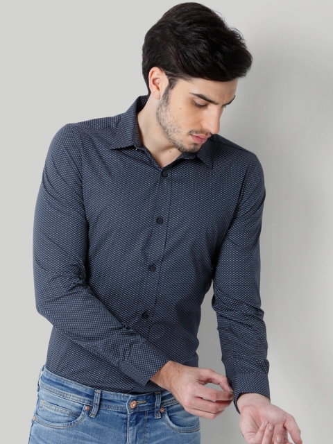 

ONLY & SONS Men Navy Blue Slim Fit Printed Casual Shirt