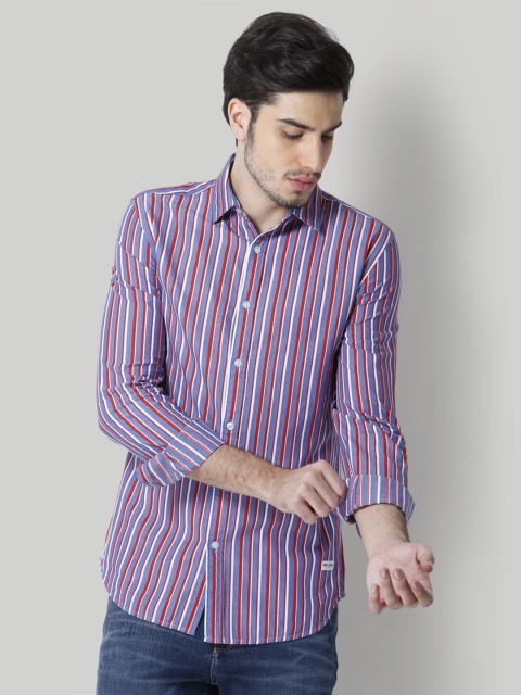 

ONLY & SONS Men Blue & Red Slim Fit Striped Casual Shirt