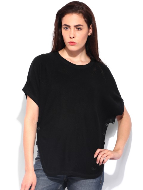 

Flying Machine Black Sweater