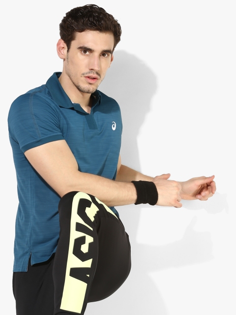 

ASICS Men Blue Solid V-Neck T-shirt