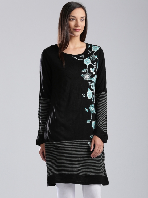 

W Women Black Winter A-line Kurta