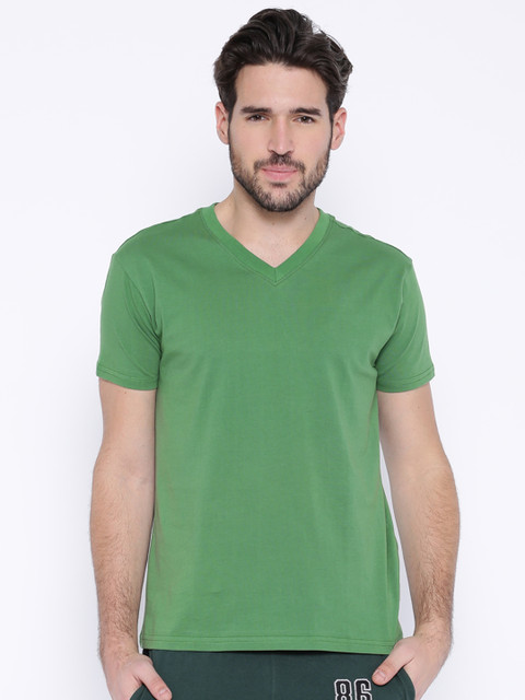 

Hanes Men Green T-Shirt