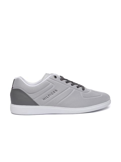 

Tommy Hilfiger Men Grey Core Sneakers