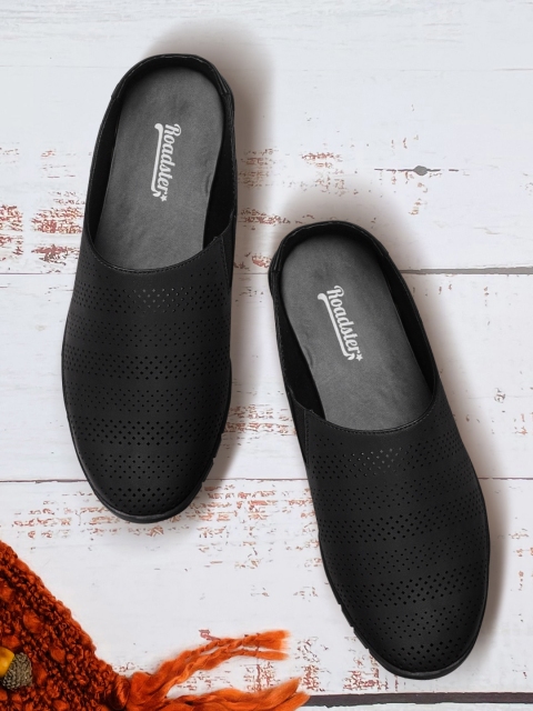 

Roadster Men Black Laser-Cut Comfort Sandals