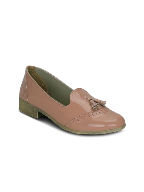 

Get Glamr Women Pink Solid Loafers