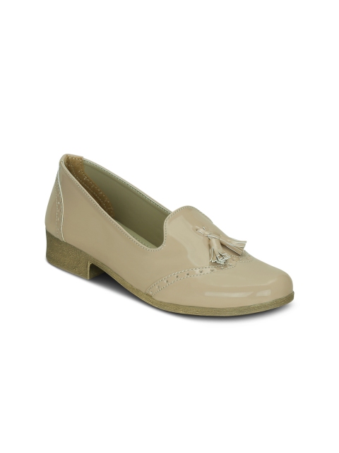 

Get Glamr Women Beige Solid Mules