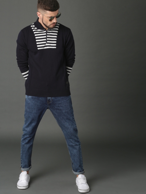 

Roadster Men Navy Solid Pullover, Navy blue