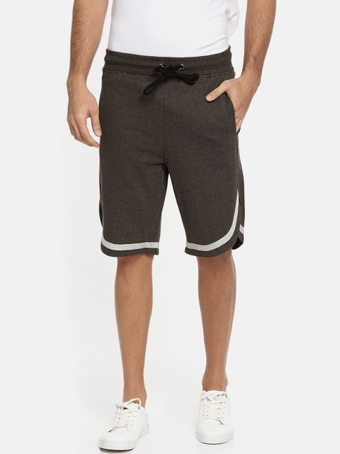 

ARISE Men Brown Solid Regular Fit Shorts