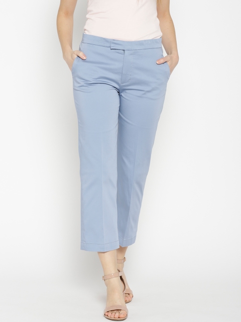 

Cottonworld Women Blue Regular Fit Solid Cropped Trousers