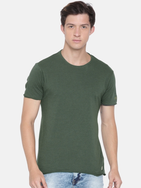 

Ed Hardy Men Green & Black Striped Slim Fit Round Neck T-shirt
