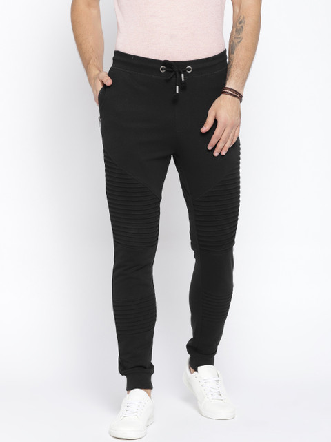 

Ed Hardy Men Black Solid Joggers