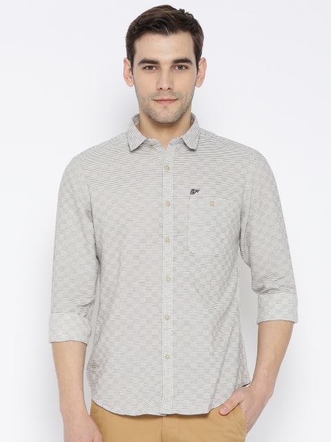 

Ed Hardy Men Off-White Slim Fit Striped Casual Shirt