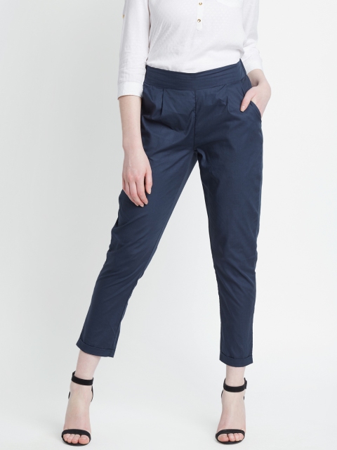 

Annabelle by Pantaloons Women Navy Relaxed Regular Fit Cropped Regular Trousers, Navy blue