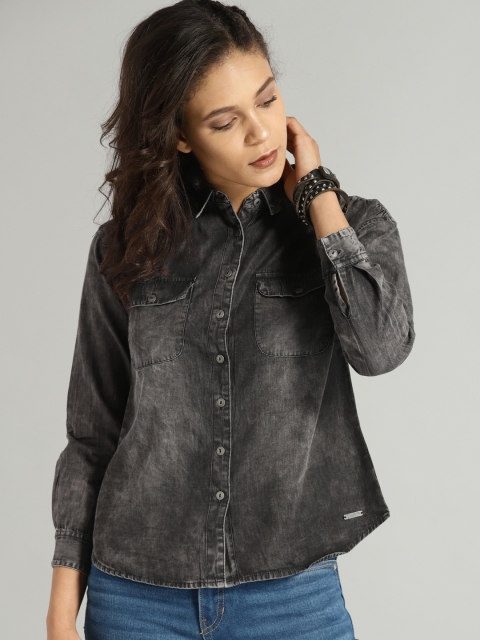 

Roadster Time Travlr Women Black Regular Fit Faded Denim Casual Shirt