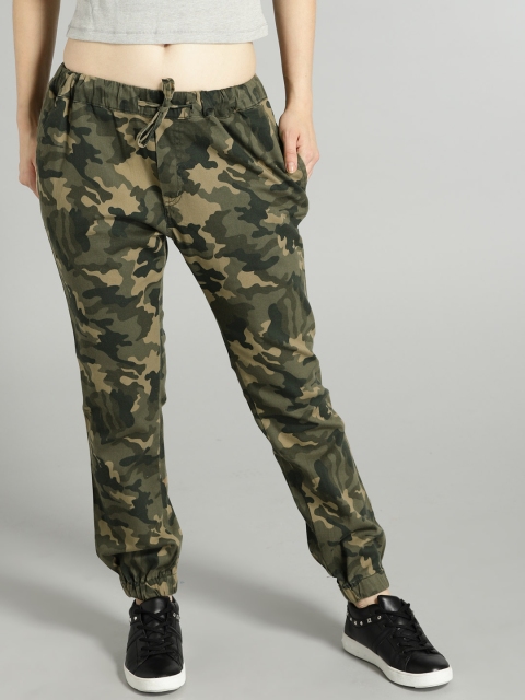 

Roadster Women Olive Green & Beige Camouflage Regular Fit Printed Joggers
