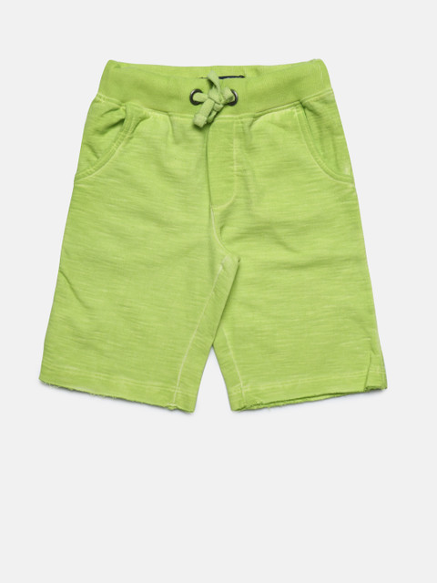 

Allen Solly Junior Boys Green Solid Regular Fit Regular Shorts