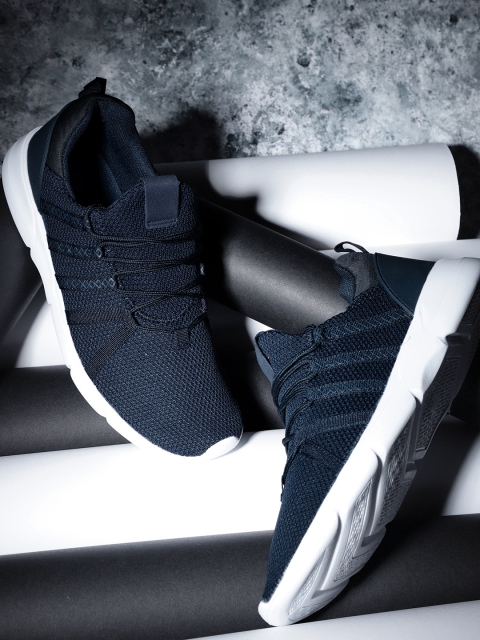 

Crew STREET Men Navy Blue Running Shoes