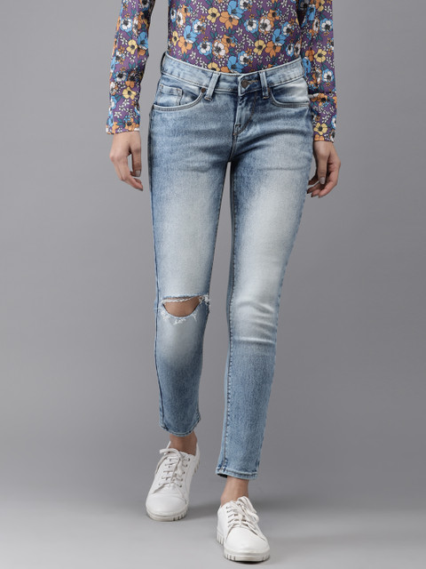 

Moda Rapido Women Blue Skinny Fit Mid-Rise Slash Knee Stretchable Cropped Jeans