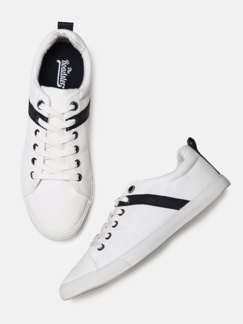 

Roadster Men White Sneakers