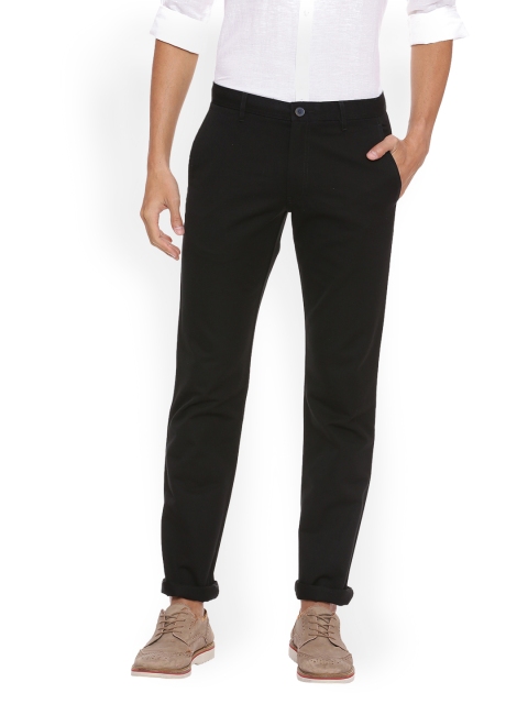 

Van Heusen Sport Men Black Slim Fit Solid Regular Trousers