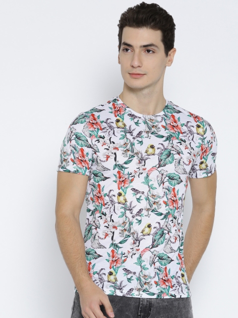 

CAMLA Men White & Green Printed Round Neck T-shirt