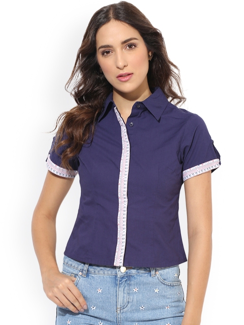 

Heather Hues Women Blue Comfort Regular Fit Solid Casual Shirt