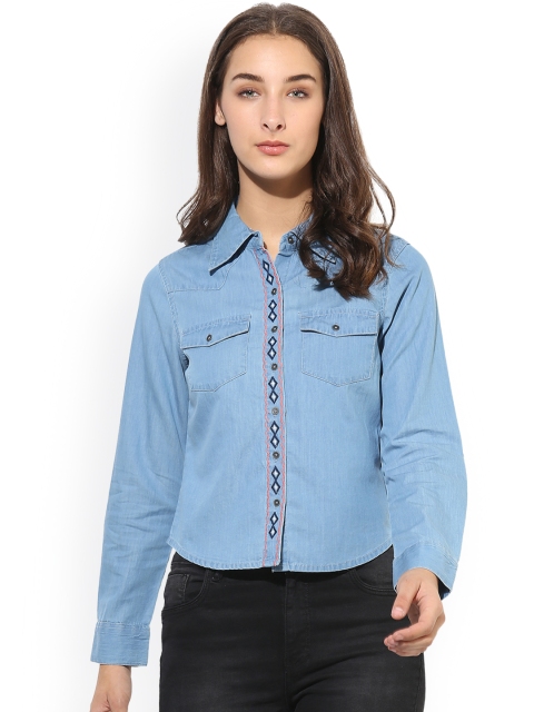 

Heather Hues Women Blue Comfort Regular Fit Solid Casual Shirt