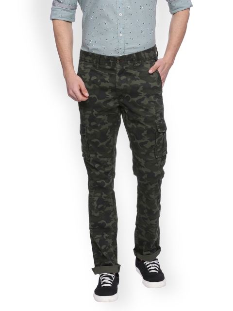 

Basics Men Green & Brown Tapered Fit Camouflage Printed Cargos