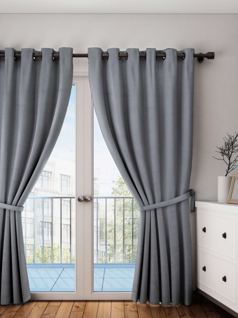 

Lushomes Grey Solid Window Curtain