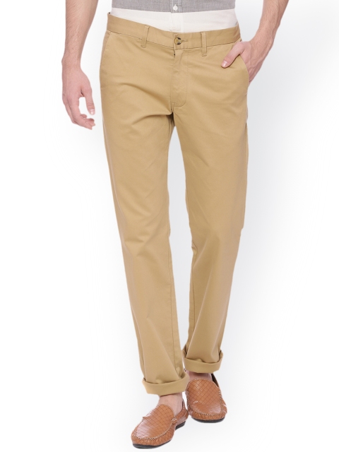 

Basics Men Khaki Slim Fit Solid Chinos