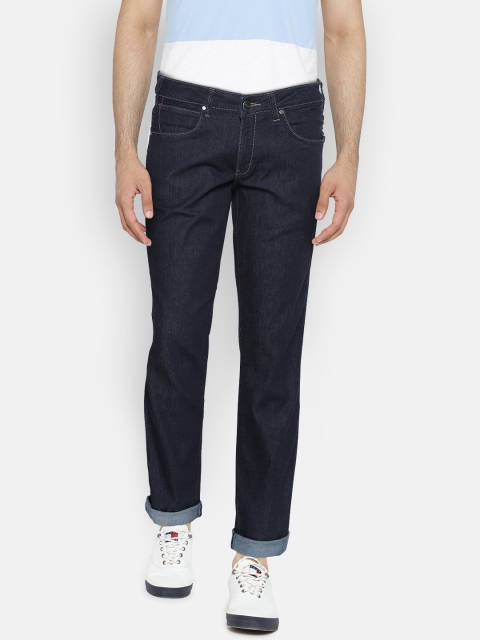 

Wrangler Men Blue Rockville Regular Fit Low-Rise Clean Look Stretchable Jeans