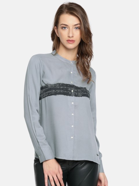

Vero Moda Women Grey Regular Fit Solid Casual Shirt