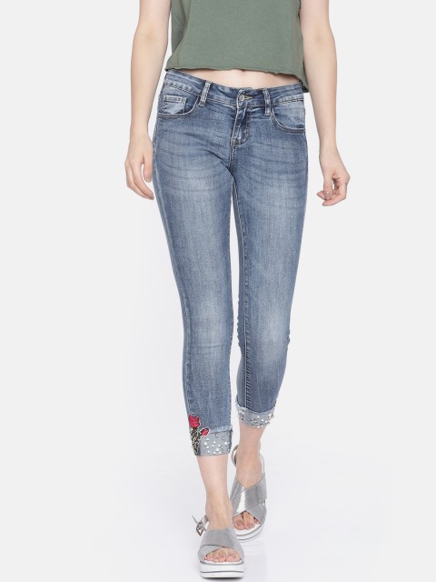 

Deal Jeans Women Blue Skinny Fit Mid-Rise Clean Look Stretchable Jeans