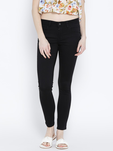 

Deal Jeans Women Black Skinny Fit Mid-Rise Clean Look Stretchable Jeans