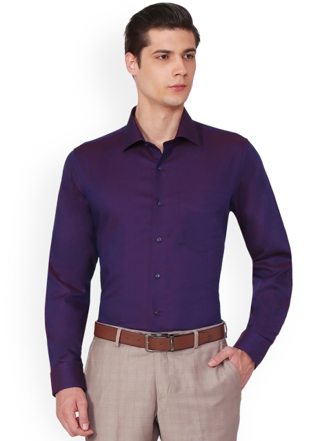 

Van Heusen Men Purple Slim Fit Solid Formal Shirt