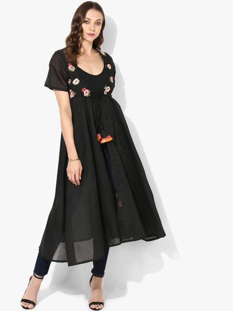 

Sangria Black Solid Tie-Up Shrug