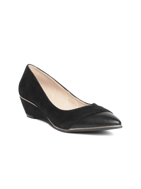

Carlton London Women Black Solid Pumps