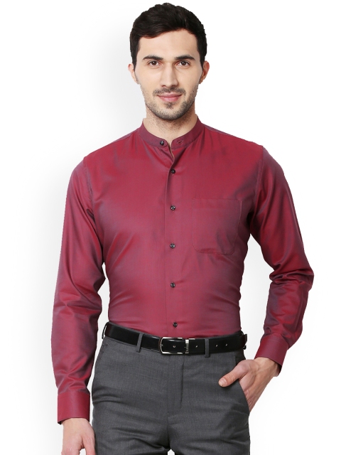 

Van Heusen Men Maroon Slim Fit Solid Formal Shirt