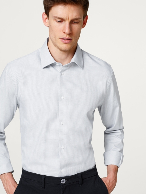

ESPRIT Men White & Navy Blue Slim Fit Checked Formal Shirt