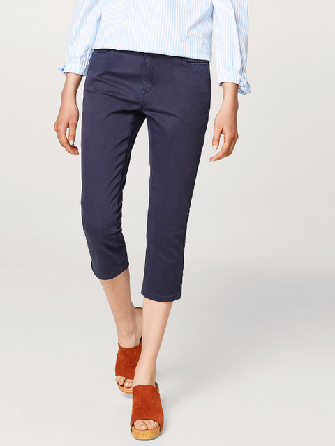 

ESPRIT Women Navy Blue Solid Regular Fit Capris
