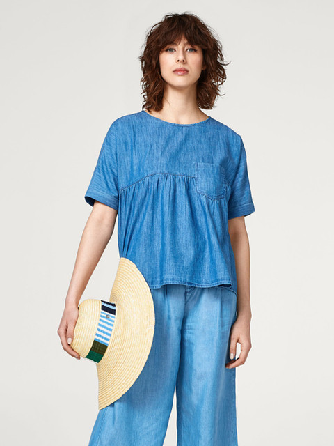 

ESPRIT Women Blue Solid Chambray Boxy Top